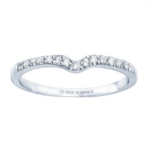 Diamond Contour Band - A Great way to Epitomize your Endless Love