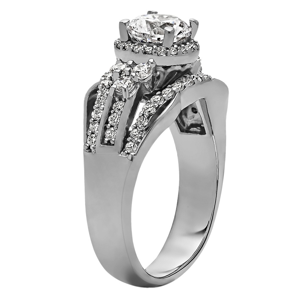 Round Cut Halo Diamond Vintage Engagement Ring