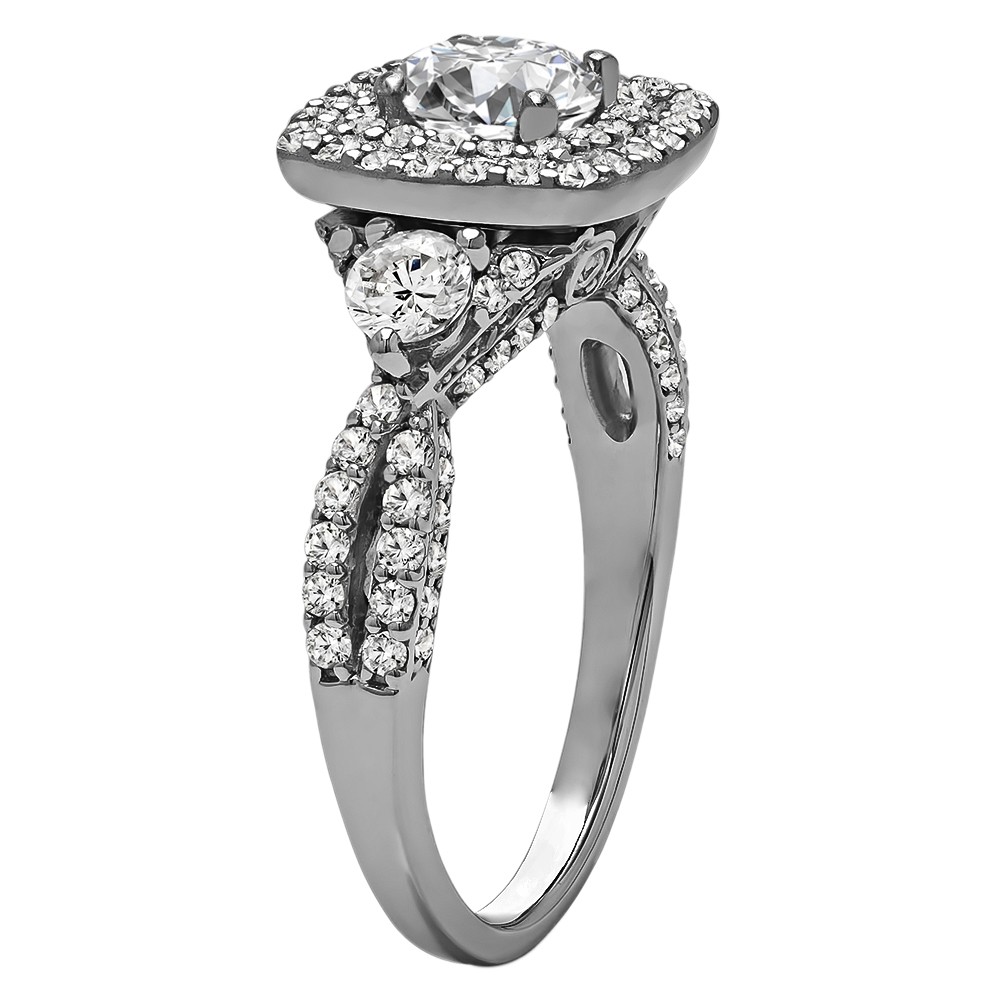 Round Cut Halo Diamond Vintage Engagement Ring