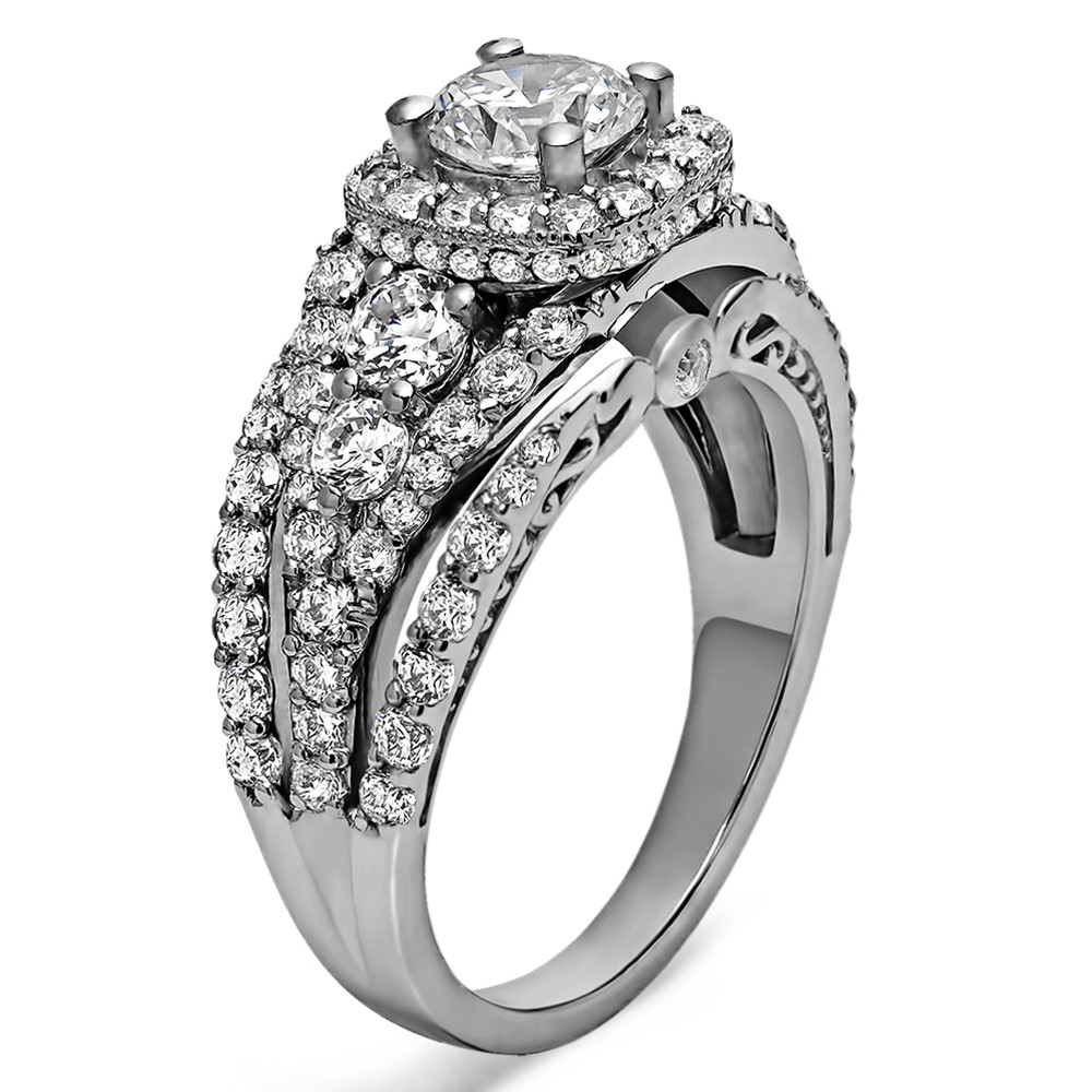 Round Diamond Infinity/Halo Engagement Ring