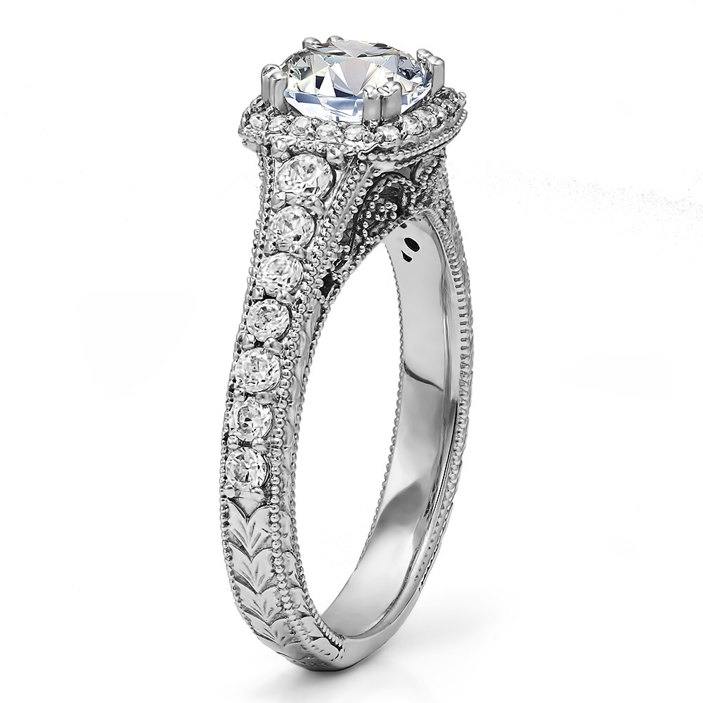Round Diamond Vintage Engagement Ring