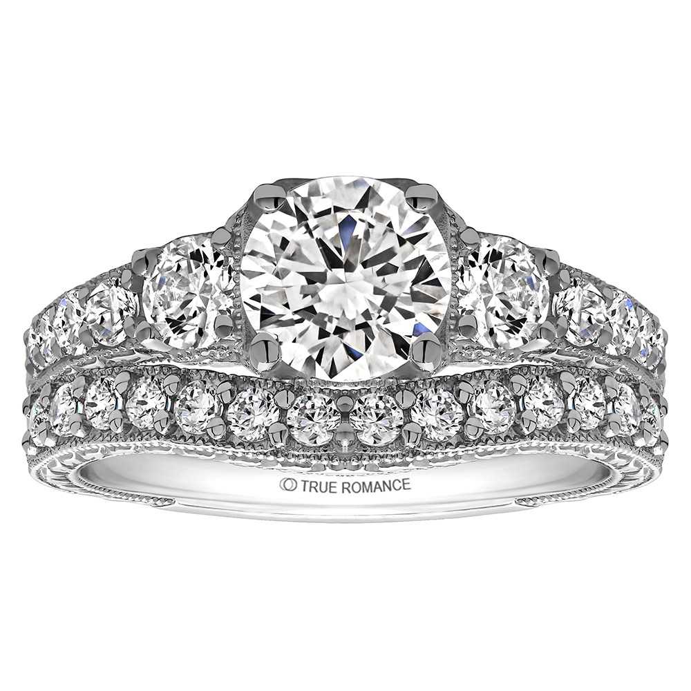 Round Cut Diamond Vintage Engagement Ring