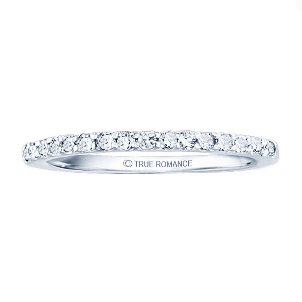 Rm1408-14k White Gold Round Cut Halo Diamond Engagement Ring